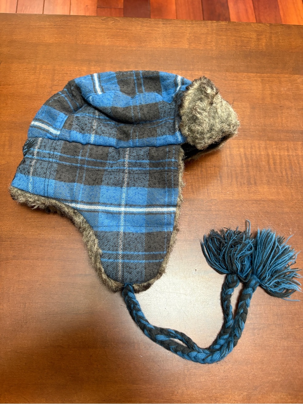 American Eagle Outfitters Blue and Black Plaid Trapper Hat with Faux Fur